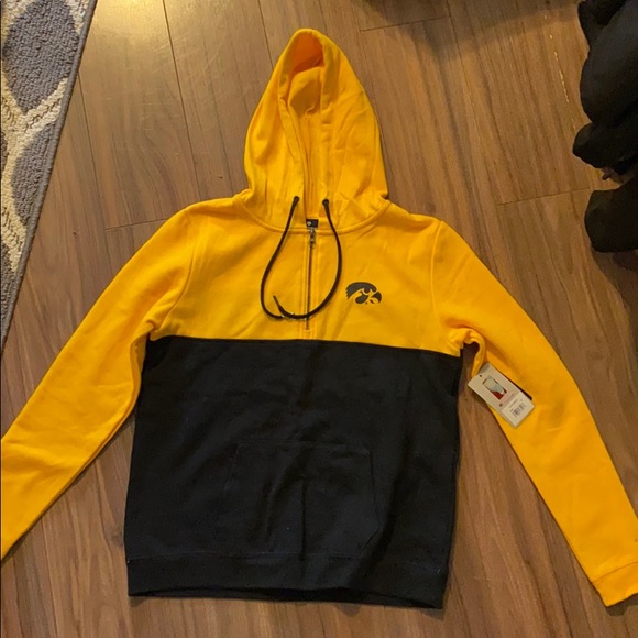 Tops - University of Iowa Hawkeye hooded pullover